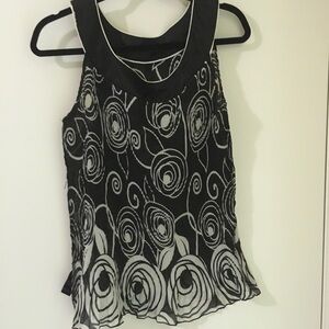 Black and White Sleeveless Floral Top
